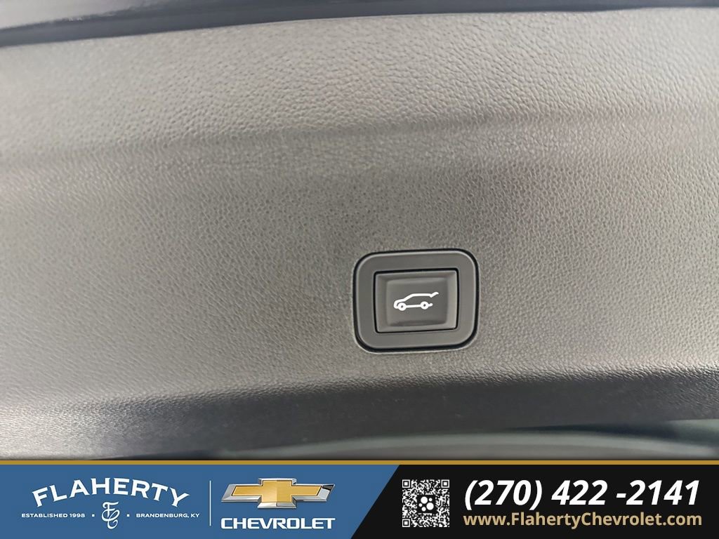 Used 2025 Chevrolet Tahoe Z71 image 18
