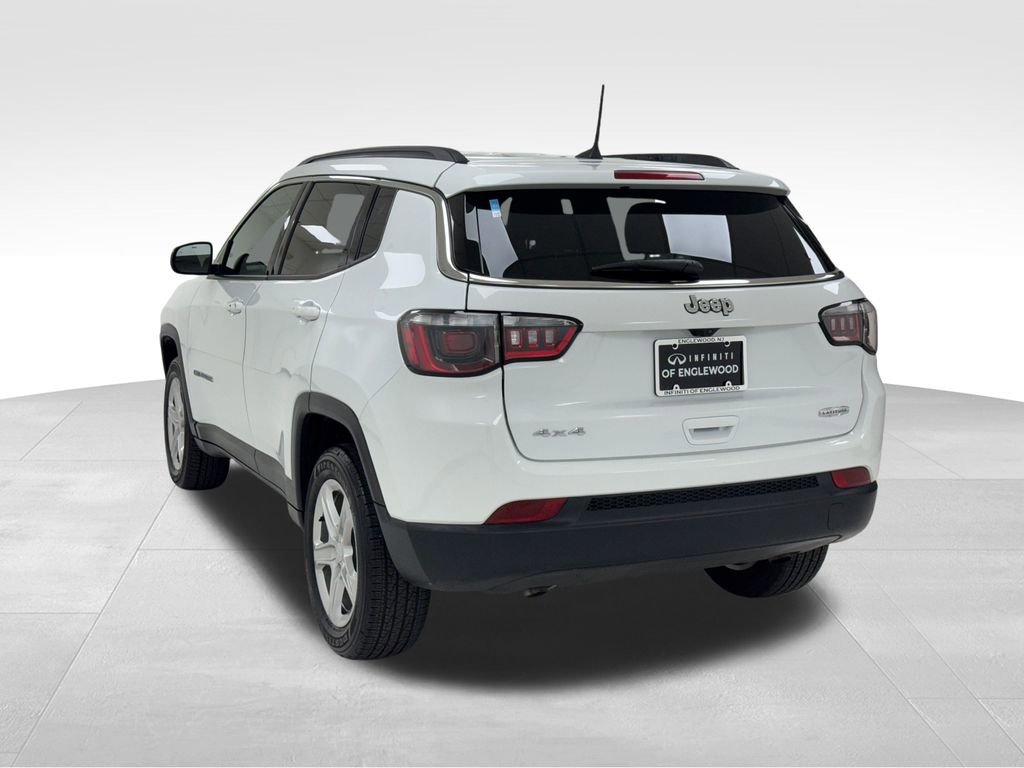 Used 2024 Jeep Compass Latitude image 5