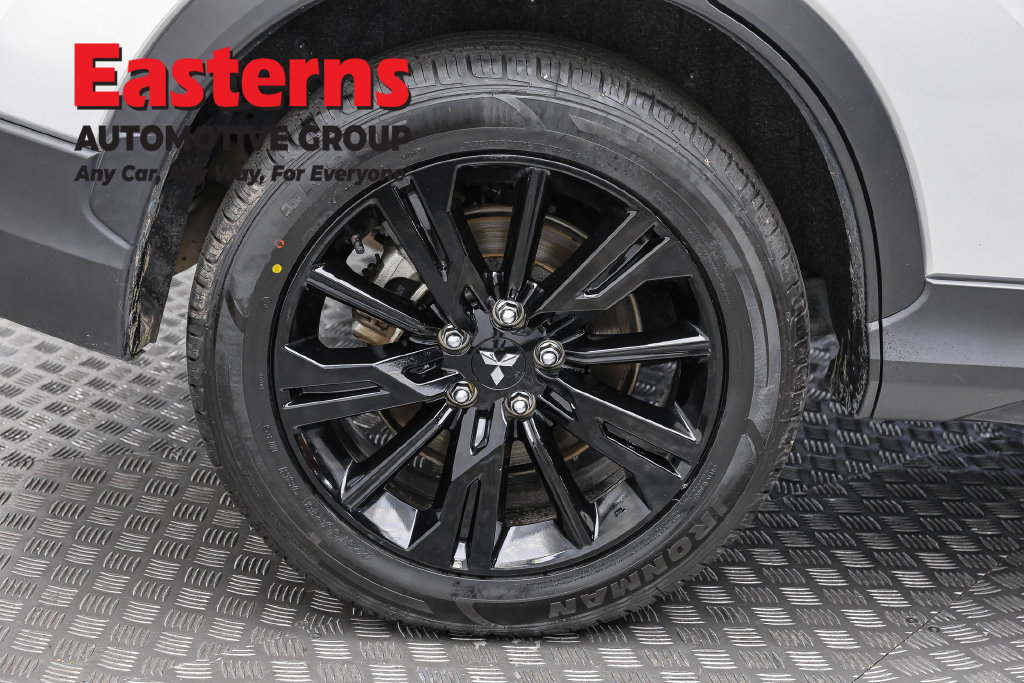 Used 2024 Mitsubishi Eclipse Cross LE AWD/4WD image 31
