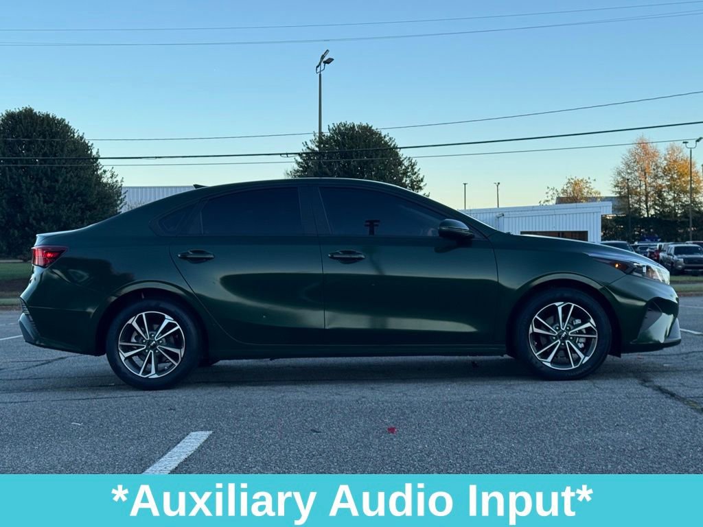 Used 2023 Kia Forte LXS w/ LXS Technology Package image 11