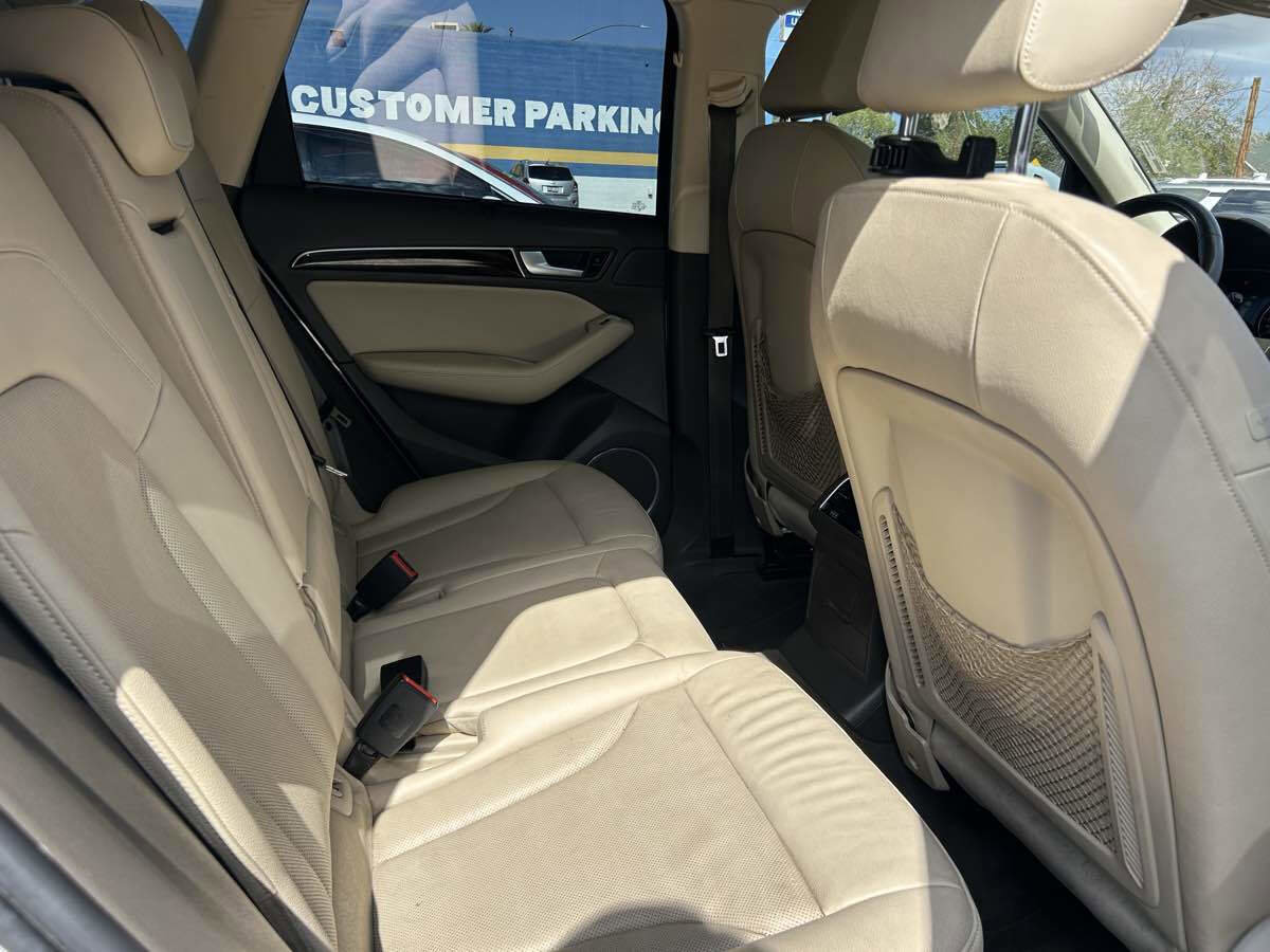Used 2013 Audi Q5 3.0T Prestige image 8
