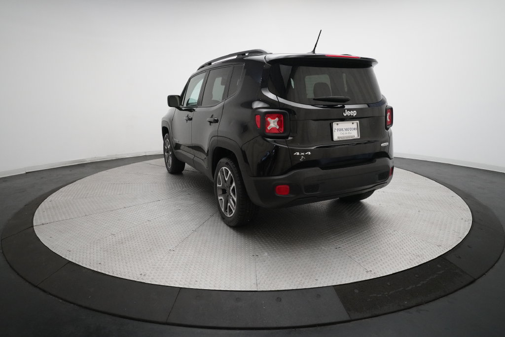 Used 2017 Jeep Renegade Latitude w/ Cold Weather Group AWD/4WD image 33