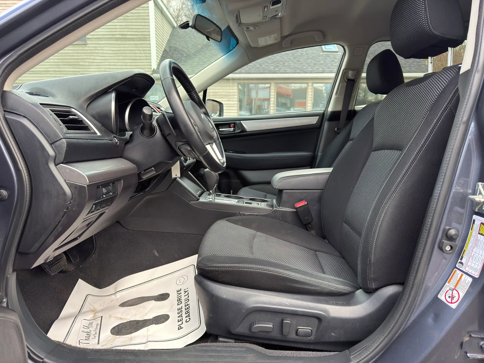 Used 2016 Subaru Outback 2.5i Premium image 19