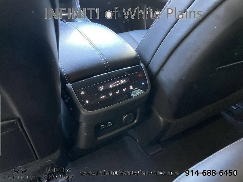 Used 2023 INFINITI QX60 Luxe AWD/4WD image 9
