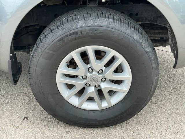 Used 2018 Nissan Frontier SV RWD image 5