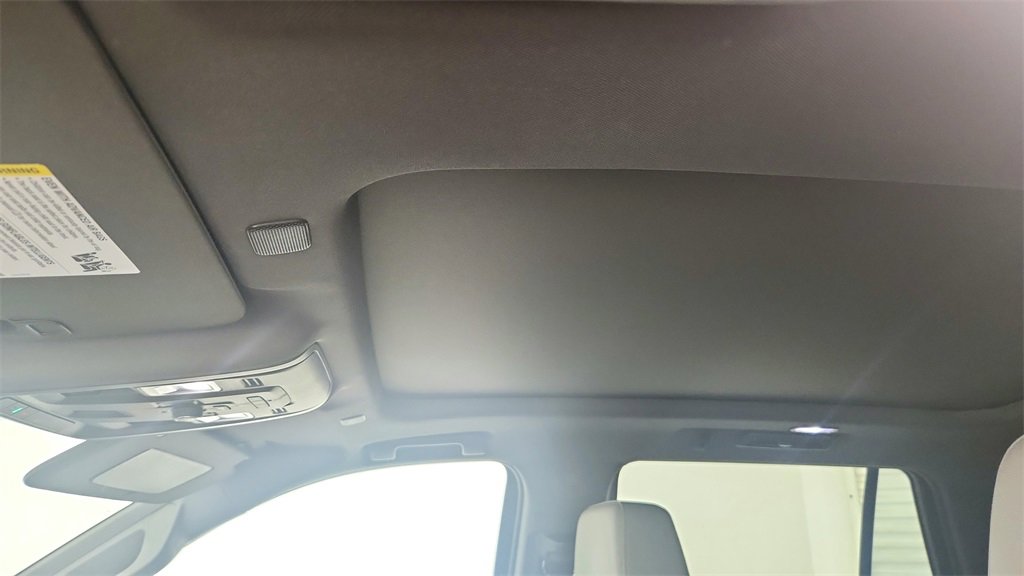 Used 2022 Chevrolet Tahoe LT w/ LT Signature Plus Package image 16