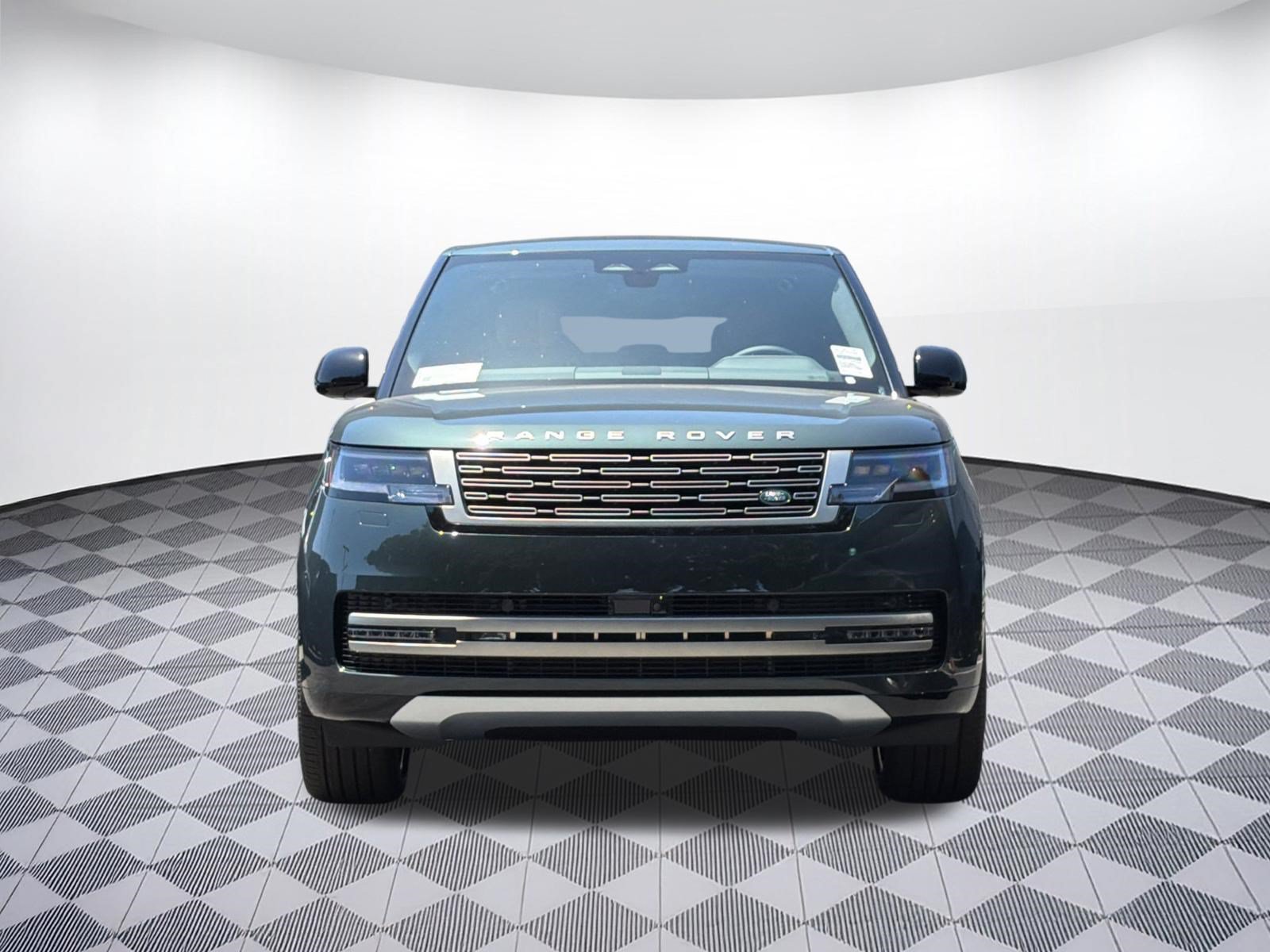 New 2026 Land Rover Range Rover Long Wheelbase SE AWD/4WD image 5