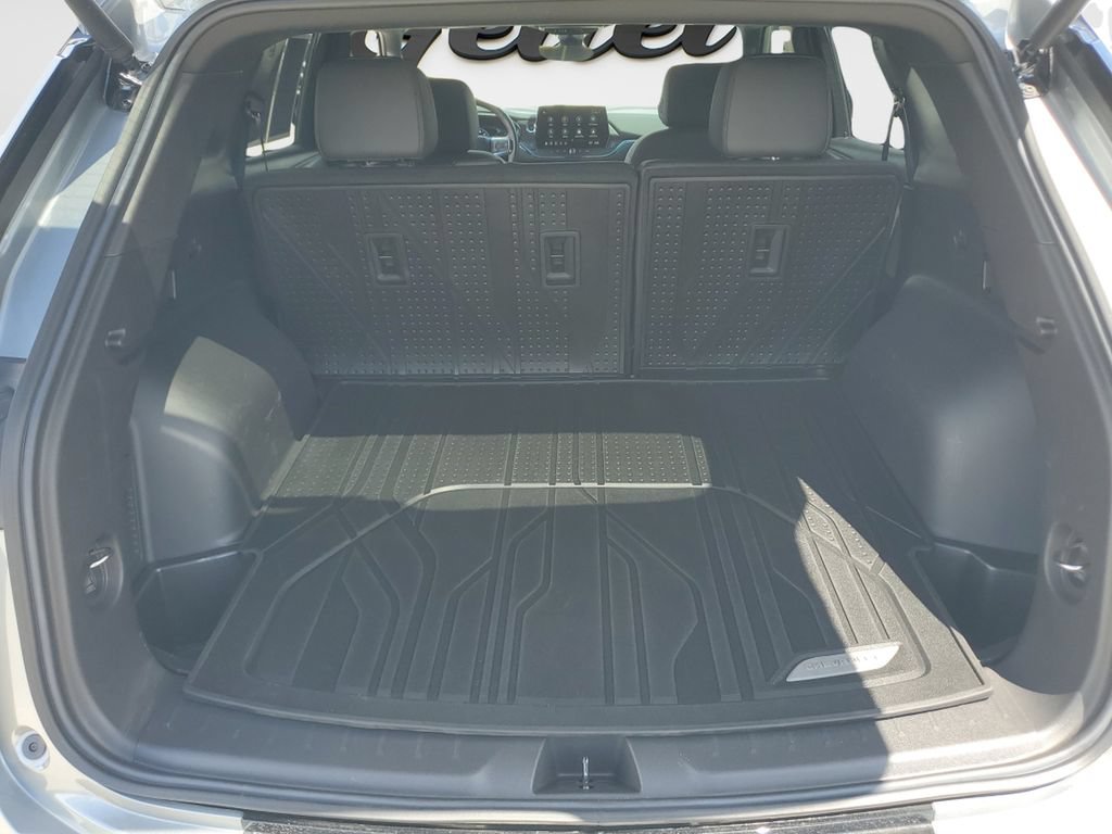 Used 2026 Chevrolet Blazer RS w/ Driver Confidence II Package FWD image 9