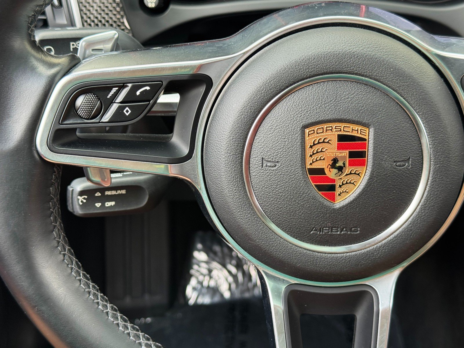 Used 2018 Porsche Macan GTS w/ Premium Package Plus AWD/4WD image 21