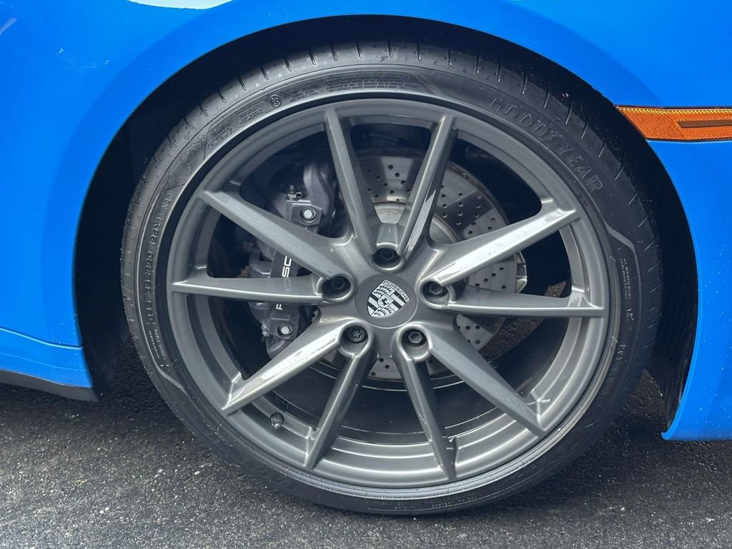 Certified 2024 Porsche 911 Carrera T image 10