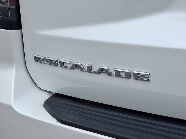 Used 2024 Cadillac Escalade ESV Premium Luxury w/ Performance Package AWD/4WD image 35