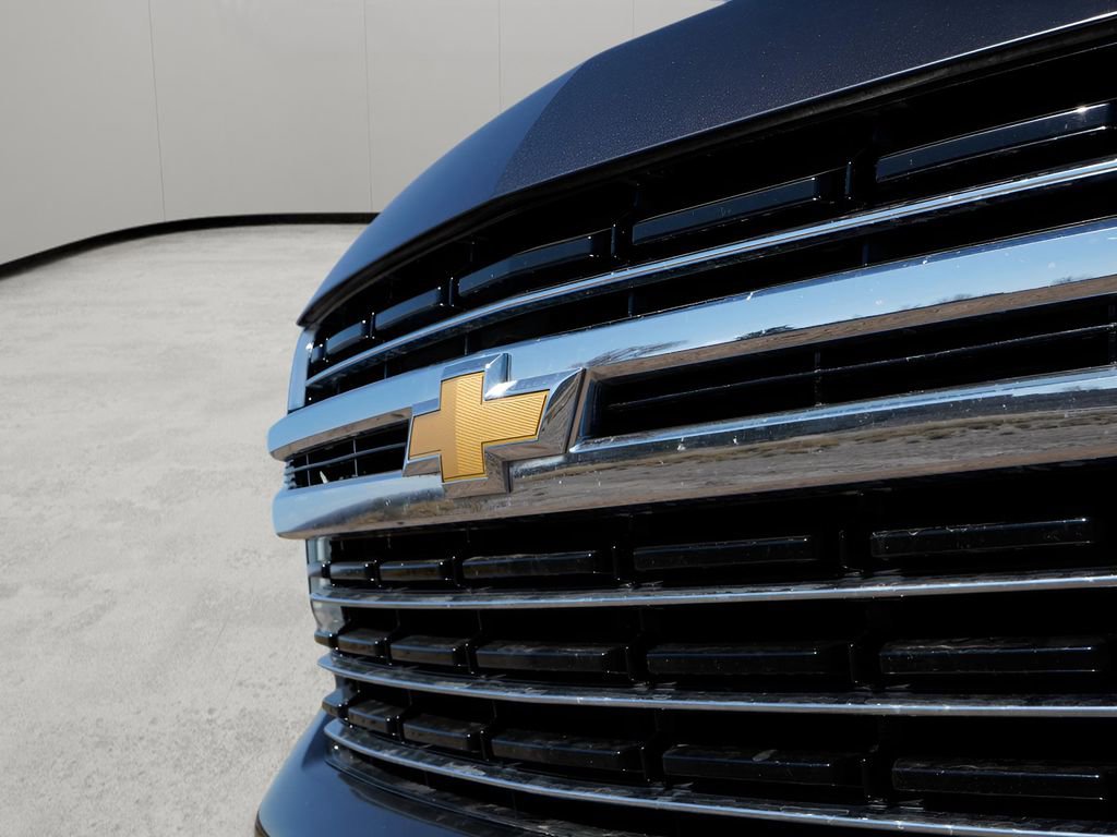 Used 2024 Chevrolet Tahoe LT image 9