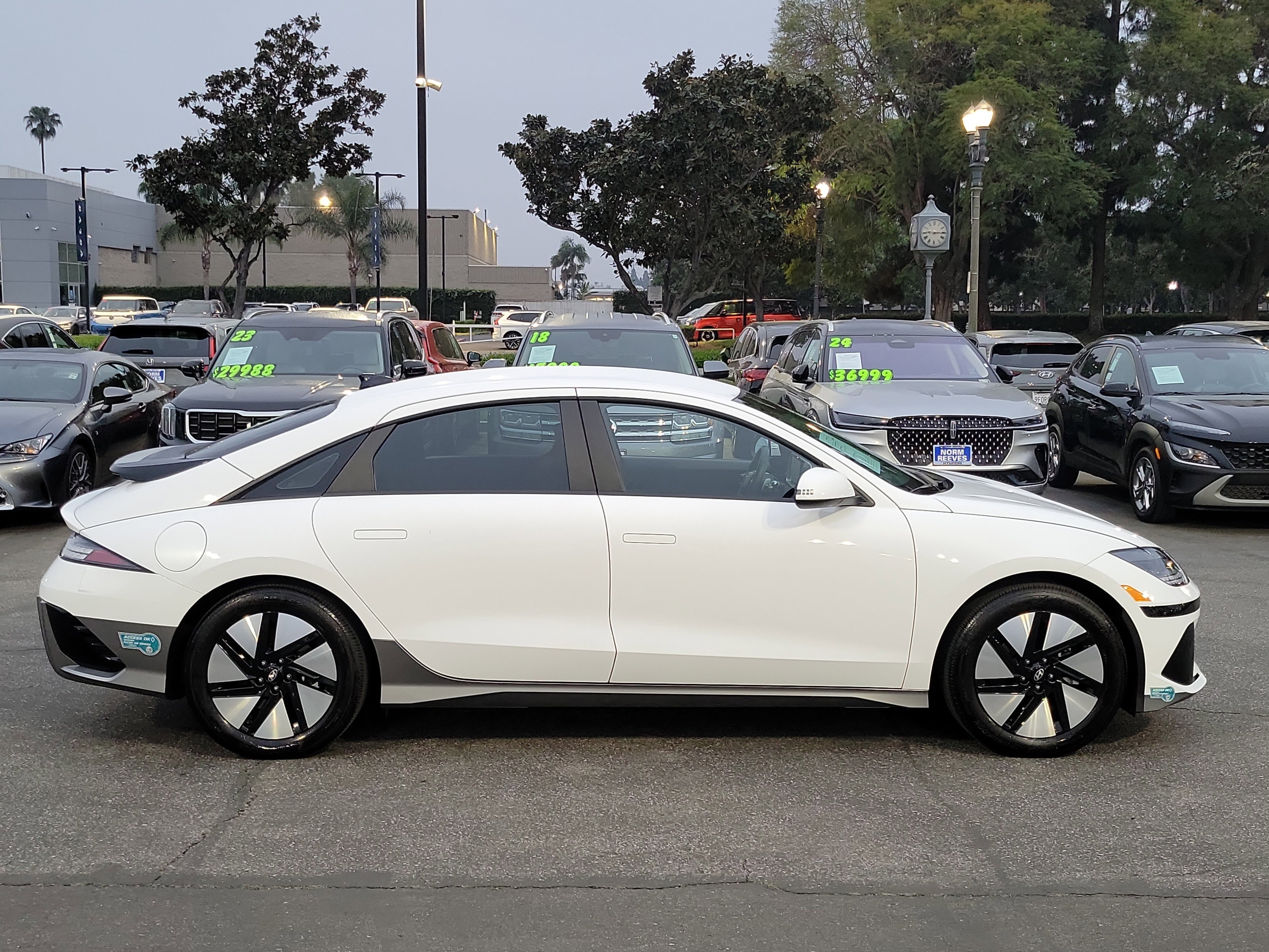 Certified 2025 Hyundai Ioniq 6 SE image 5