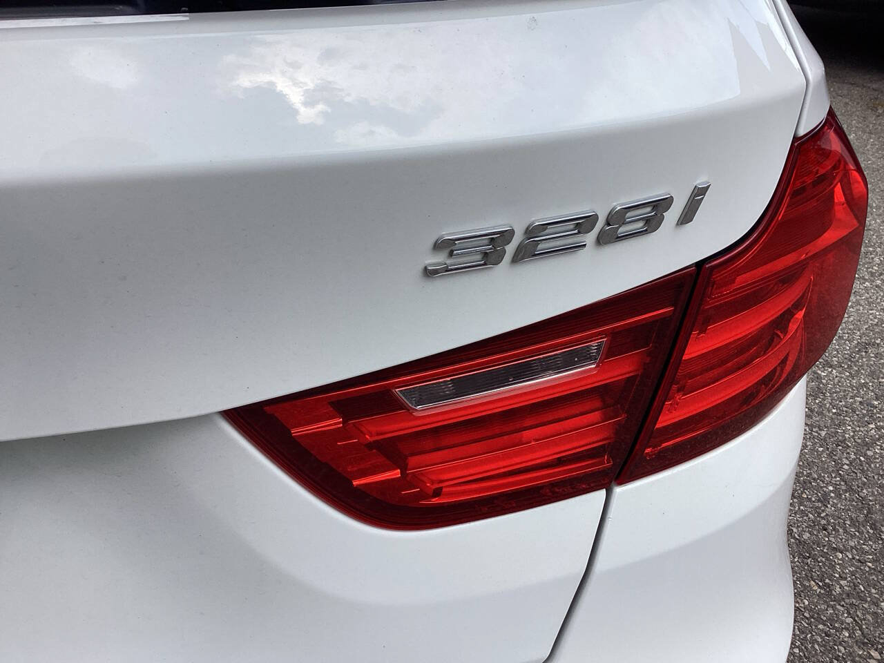 Used 2016 BMW 328i Gran Turismo xDrive AWD/4WD image 11