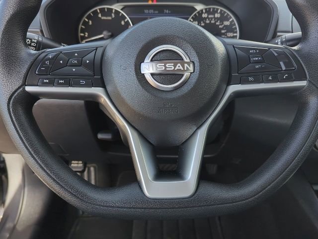 Used 2024 Nissan Altima 2.5 SV image 5