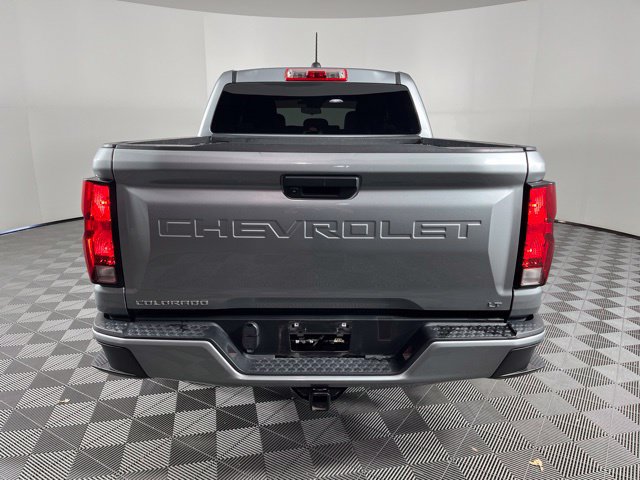 Used 2024 Chevrolet Colorado LT RWD image 10