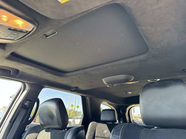 Used 2022 Dodge Durango R/T w/ Hemi Orange Plus Package image 23