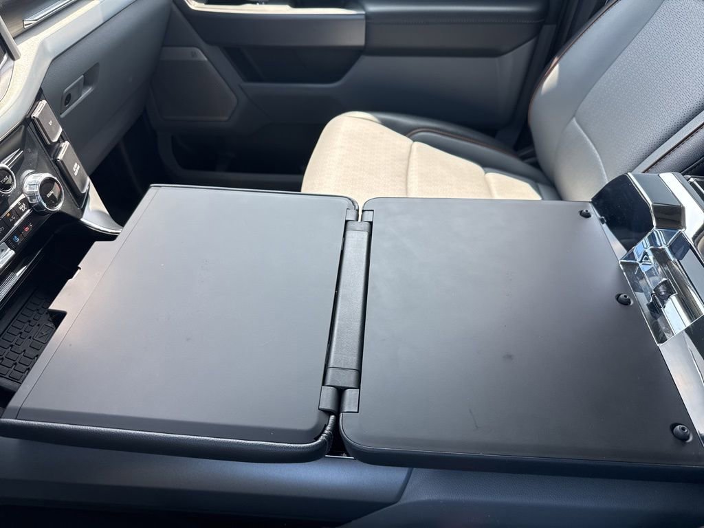 Used 2025 Ford F150 Lariat w/ Equipment Group 502A High AWD/4WD image 46