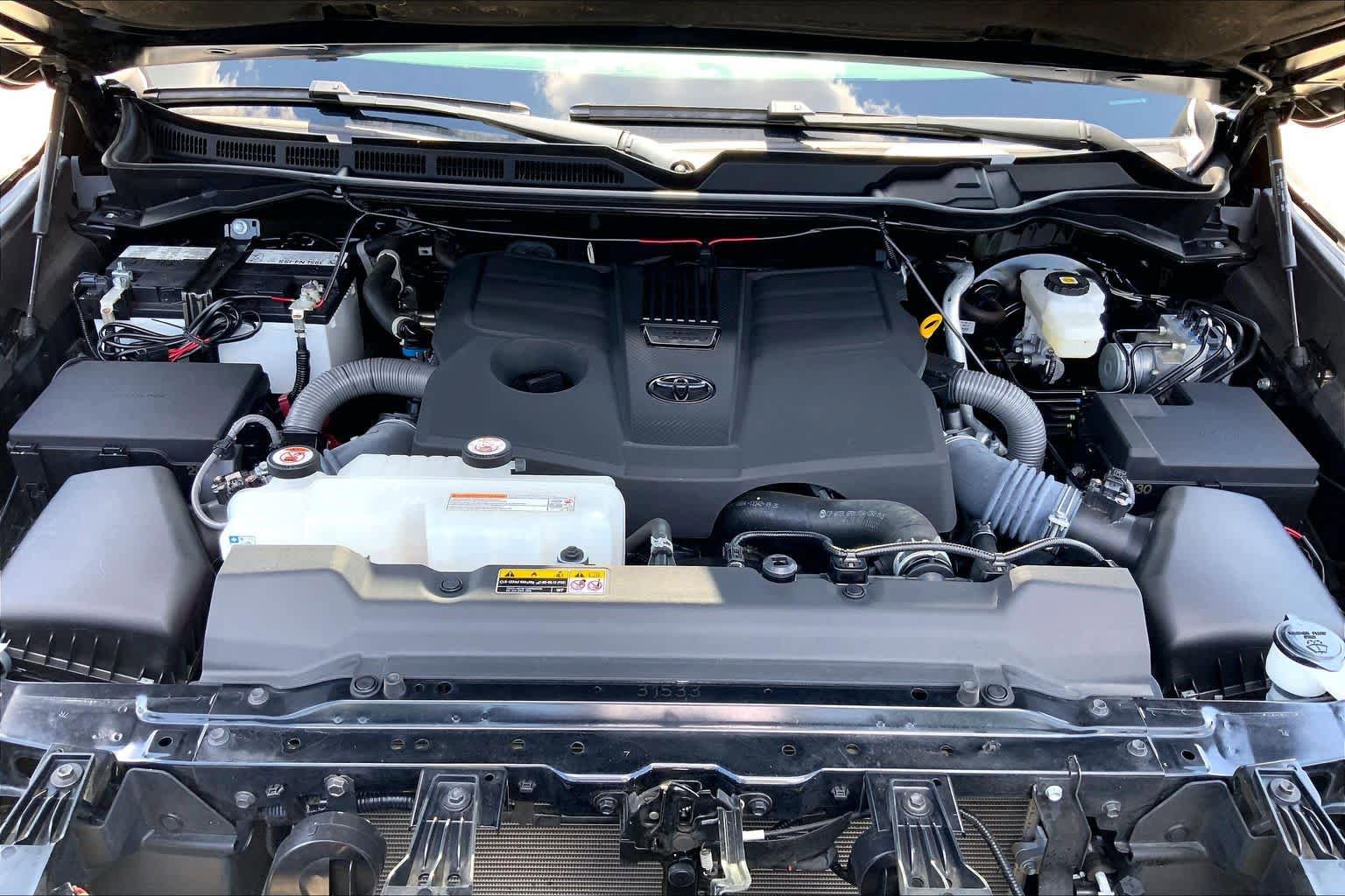 Used 2024 Toyota Tundra SR5 w/ SR5 Premium Package RWD image 29