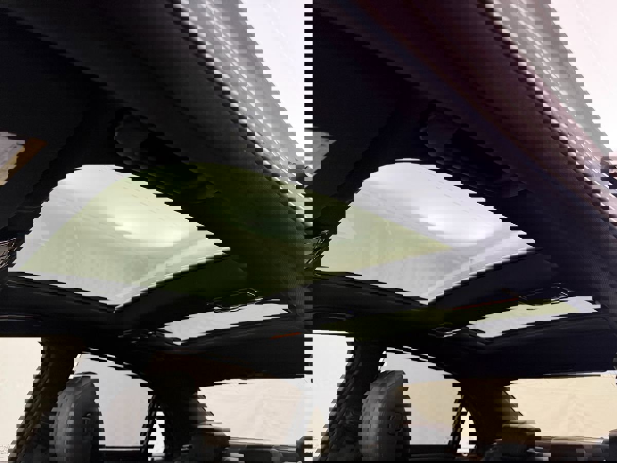 Used 2017 Mercedes-Benz S 550 4MATIC Sedan image 9