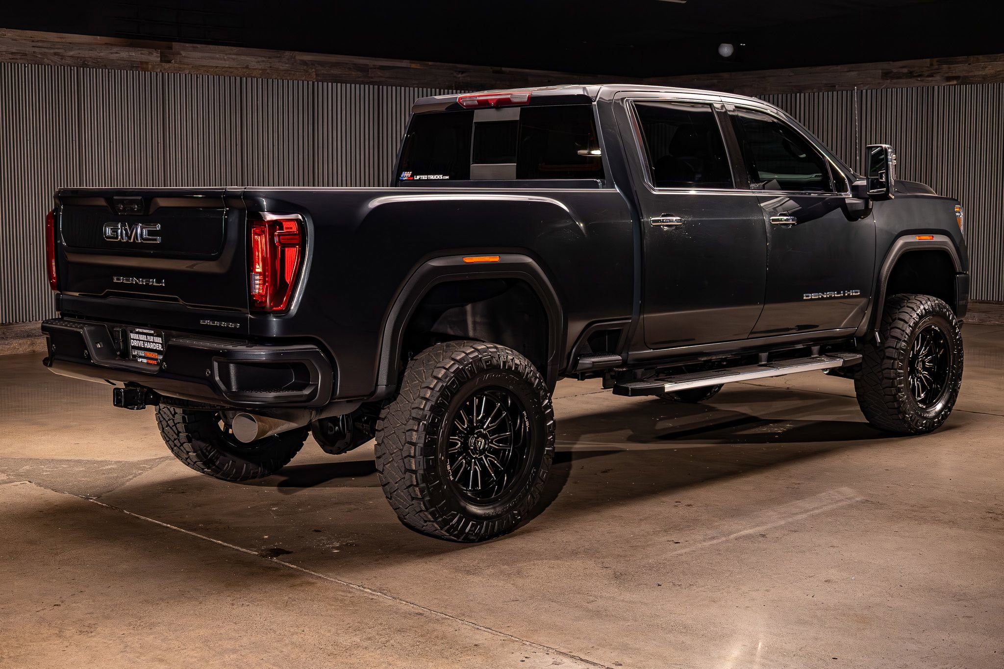 Used 2023 GMC Sierra 2500 Denali image 10