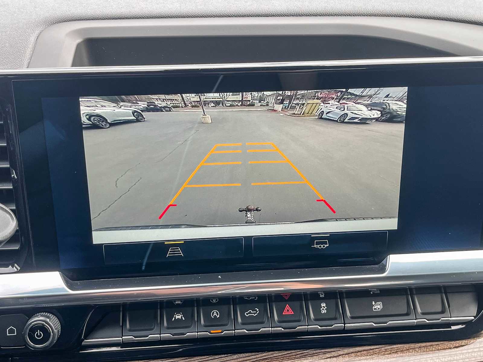 Used 2024 Chevrolet Silverado 1500 LT image 22