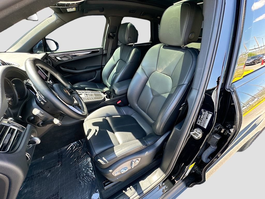 Used 2021 Porsche Macan AWD/4WD image 5