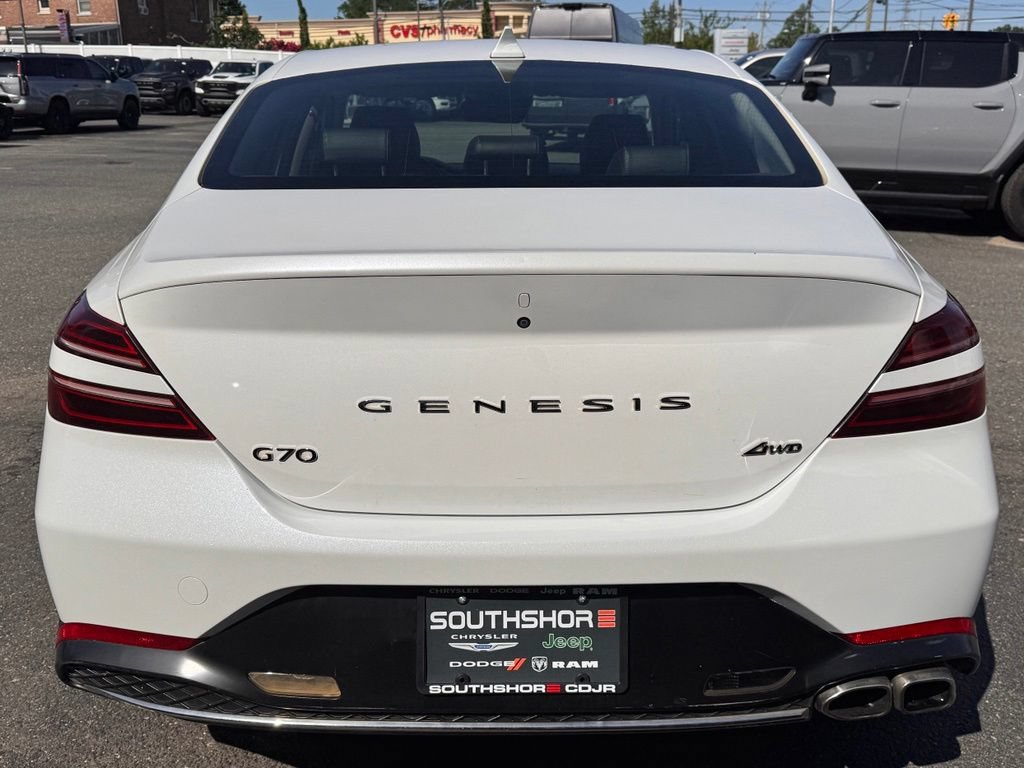 Used 2022 Genesis G70 2.0T AWD/4WD image 6