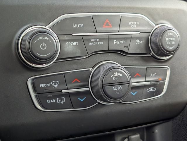 Used 2022 Dodge Charger R/T RWD image 19