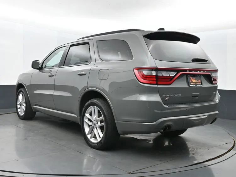 Used 2023 Dodge Durango GT image 9