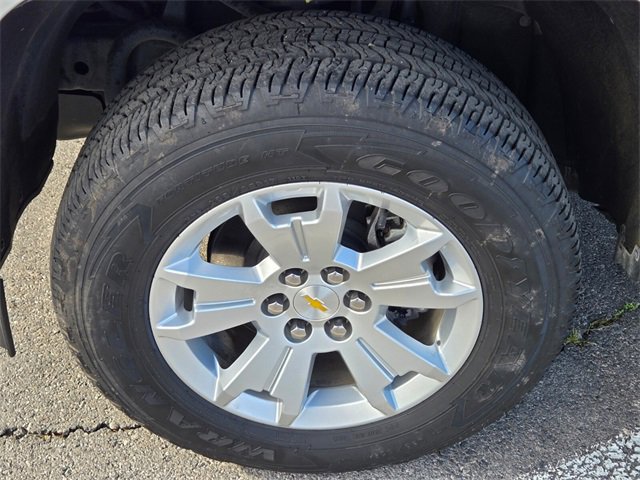 Used 2022 Chevrolet Colorado LT w/ Fleet Safety Package image 12