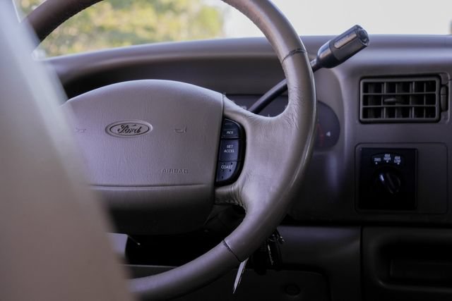 Used 2001 Ford F350 Lariat AWD/4WD image 45