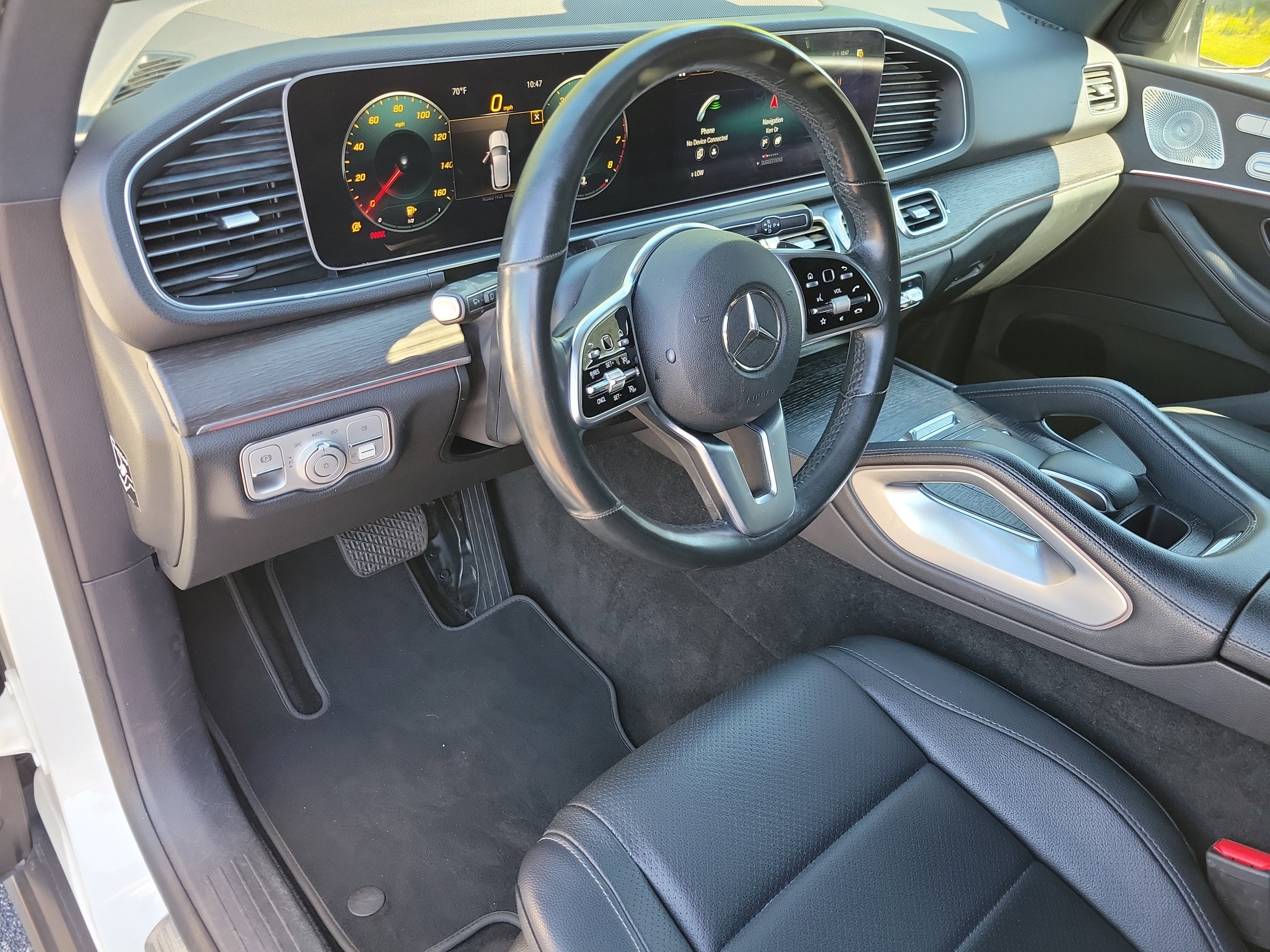 Used 2022 Mercedes-Benz GLE 350 w/ Premium Package image 4