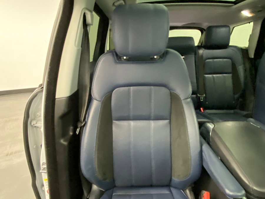 Used 2019 Land Rover Range Rover Sport Supercharged AWD/4WD image 25