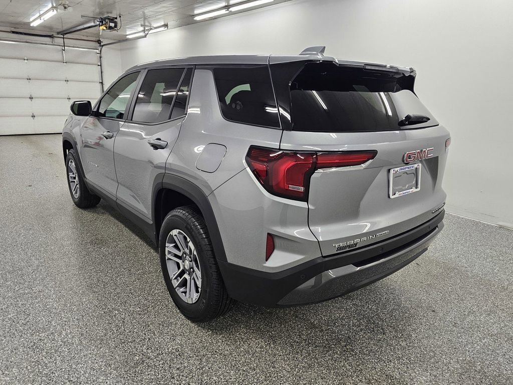 Used 2025 GMC Terrain Elevation AWD/4WD image 6