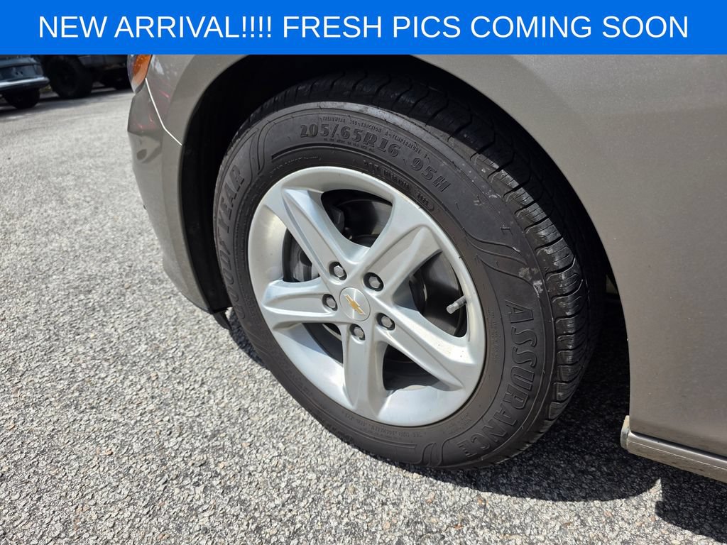 Used 2024 Chevrolet Malibu LS FWD image 6