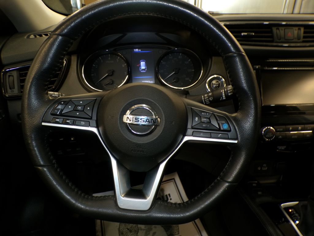 Used 2019 Nissan Rogue SL w/ Premium Package AWD/4WD image 12