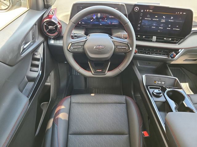 New 2026 Chevrolet Equinox RS w/ LPO, Floor Liner Package image 25