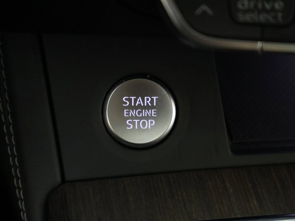 Used 2024 Audi Q5 e Premium Plus image 45