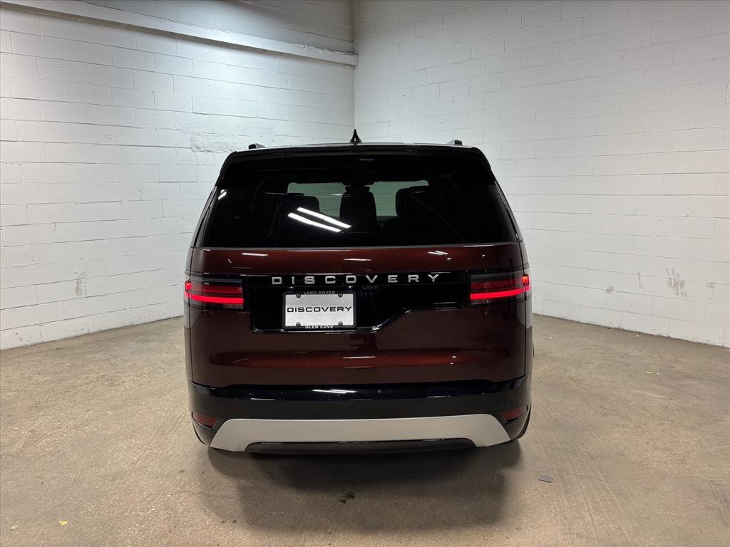 New 2026 Land Rover Discovery Limited Edition AWD/4WD image 8