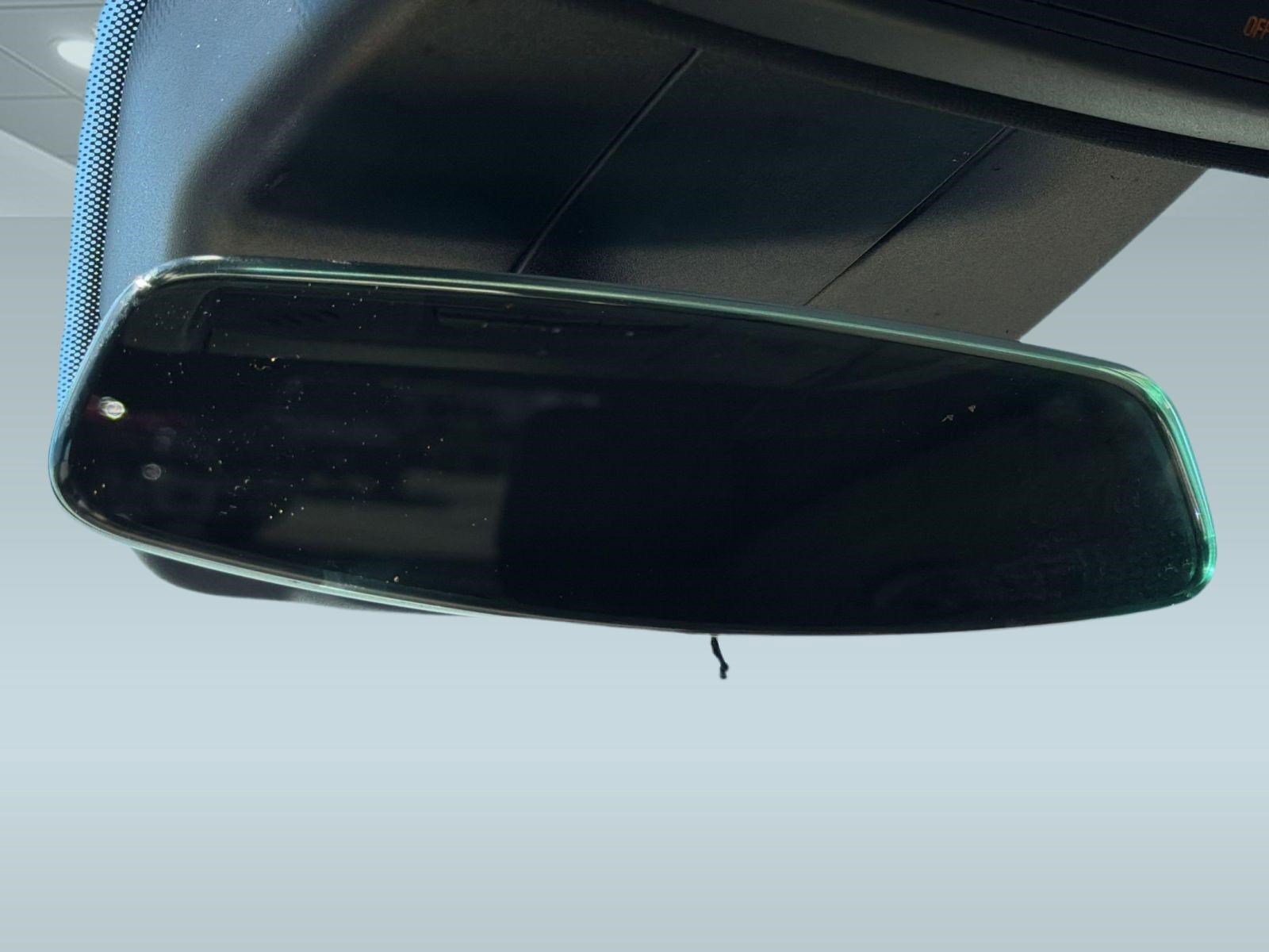 Used 2024 Cadillac XT4 Luxury w/ LPO, Floor Liner Package image 18