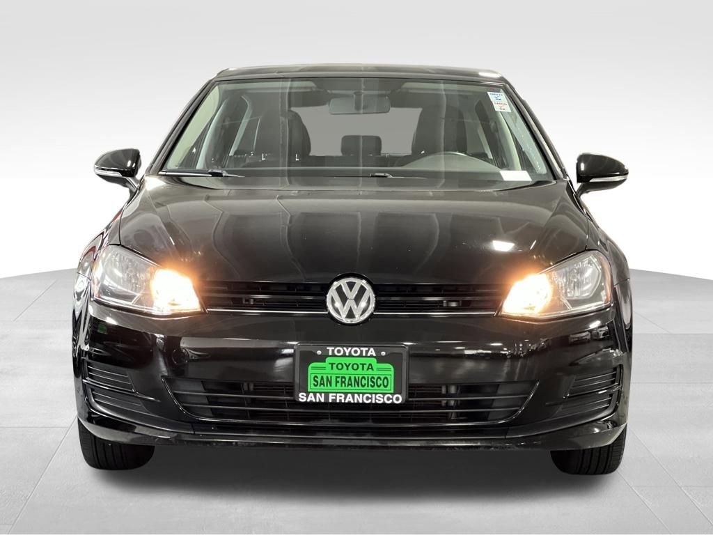 Used 2015 Volkswagen Golf S image 8
