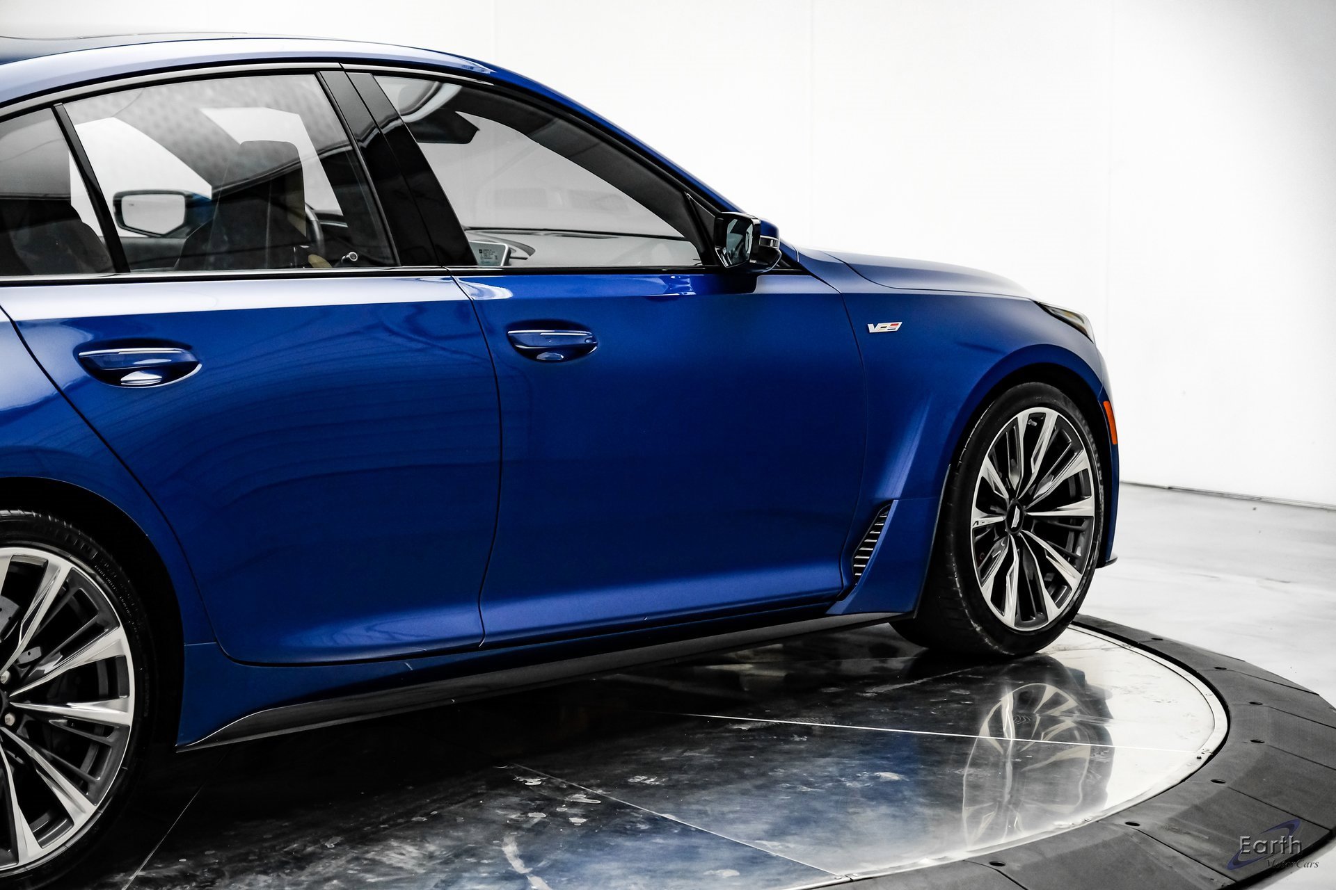 Used 2022 Cadillac CT5 V Blackwing image 15