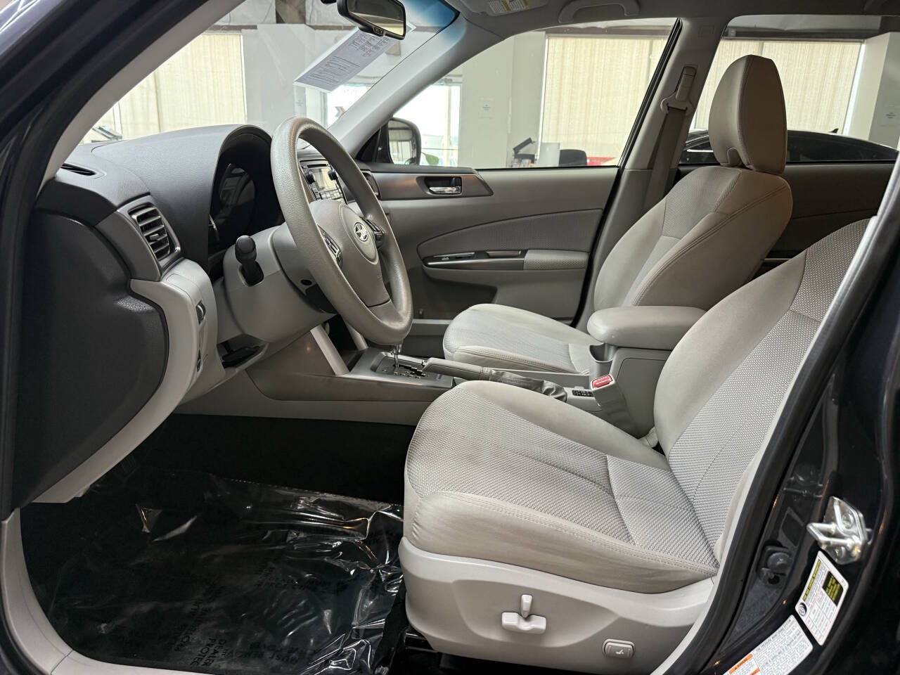 Used 2012 Subaru Forester 2.5X Premium w/ All-Weather Pkg AWD/4WD image 11