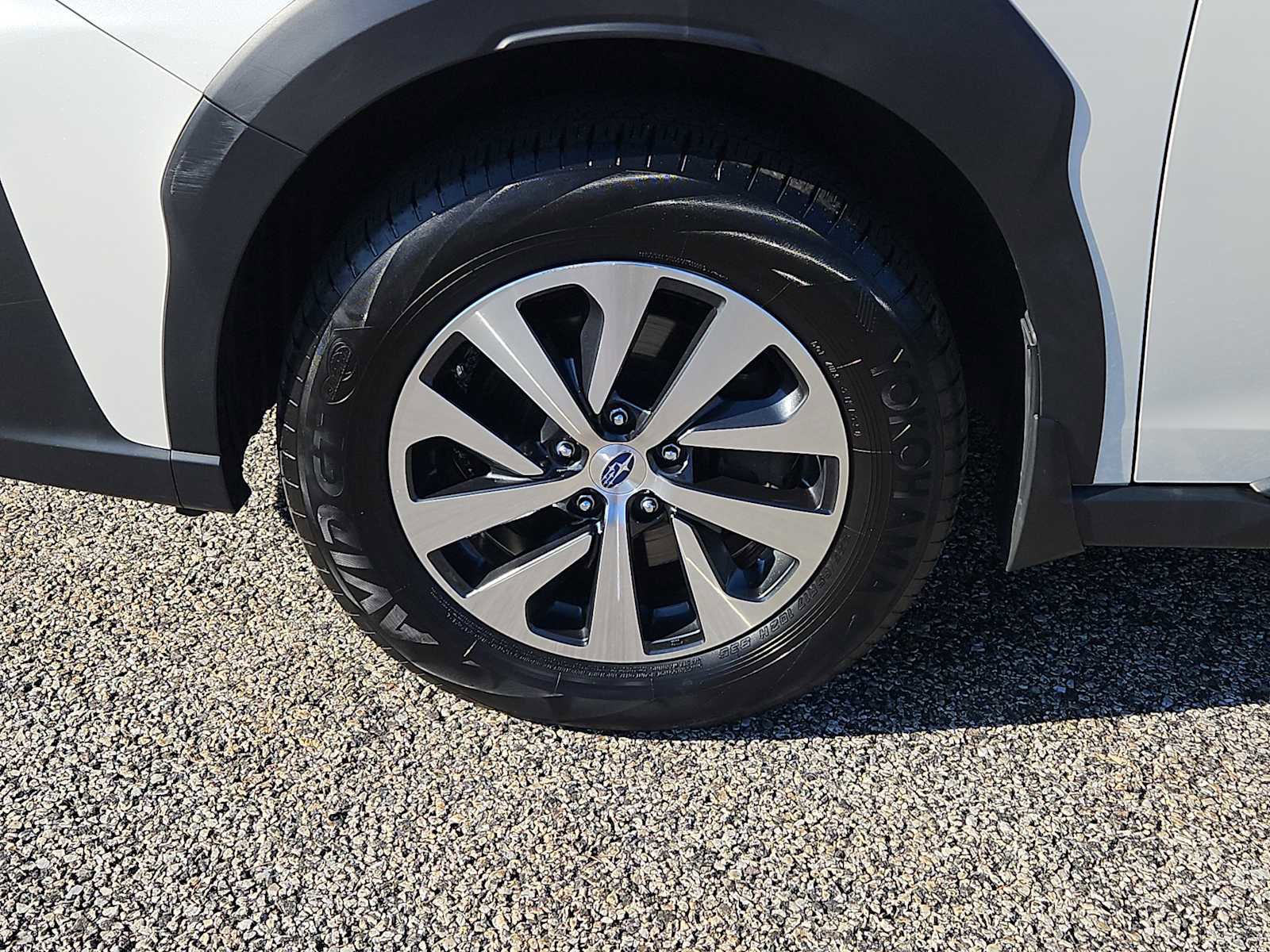 Used 2024 Subaru Outback Premium image 25