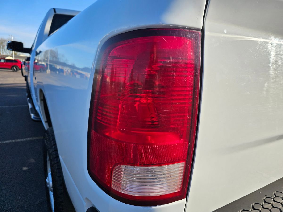 Used 2017 RAM 3500 Tradesman w/ Protection Group image 22