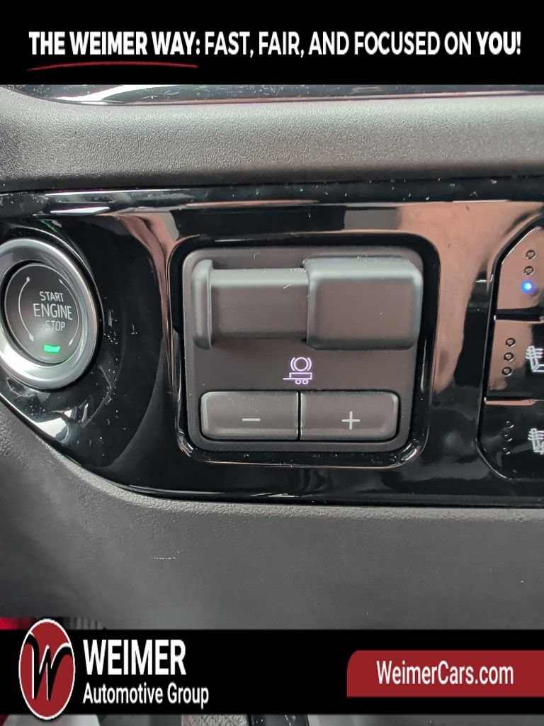 Used 2025 Chevrolet Silverado 2500 ZR2 AWD/4WD image 26
