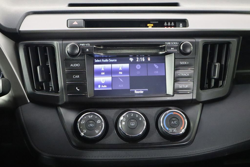 Used 2017 Toyota RAV4 LE image 26