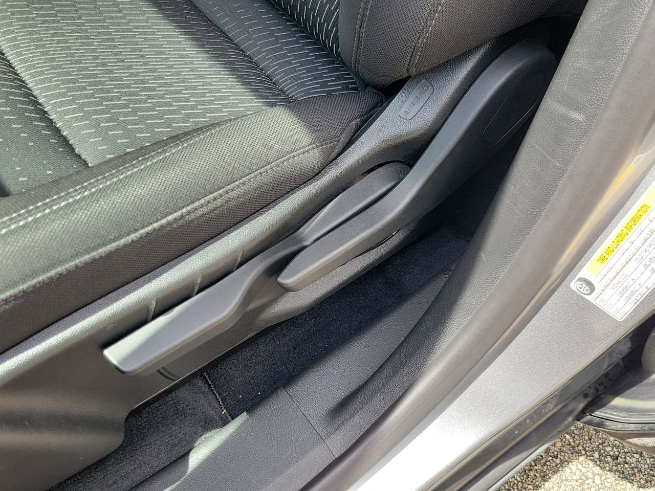 Used 2025 Chevrolet Equinox LT image 15