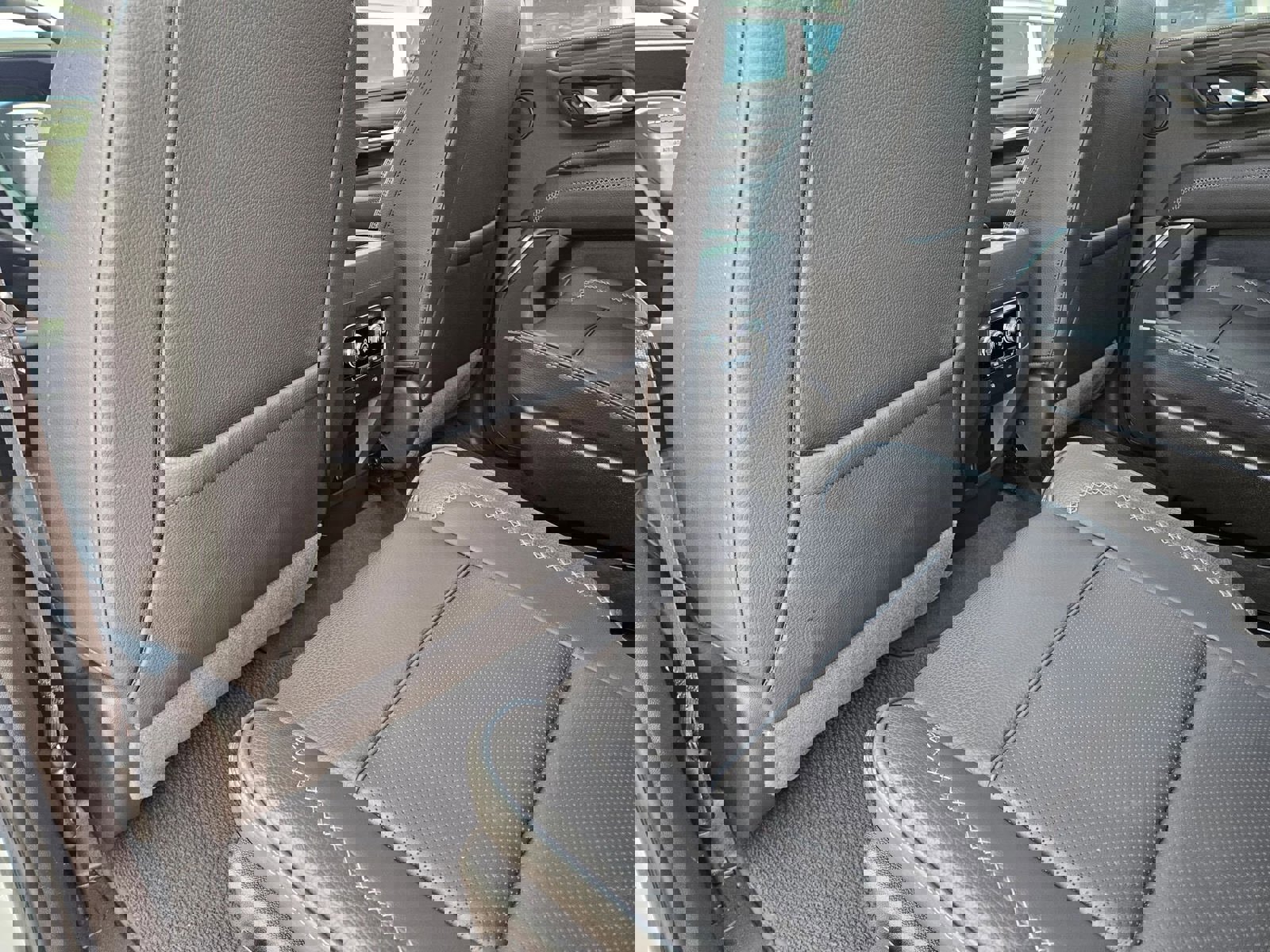 Used 2023 GMC Yukon Denali image 67